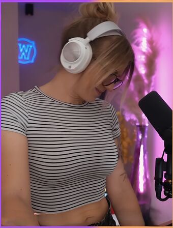 Naguura Голи Изтичания OnlyFans Снимки 20