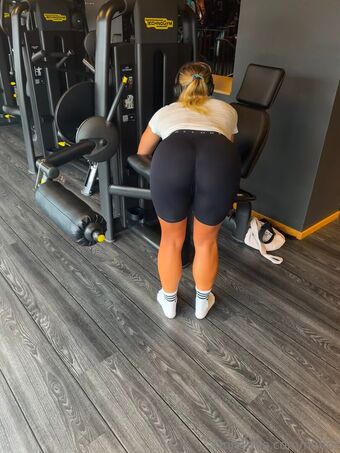 neffof Голи Изтичания OnlyFans Снимки 14