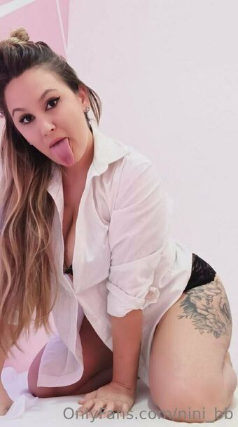nini_bb Голи Изтичания OnlyFans Снимки 14