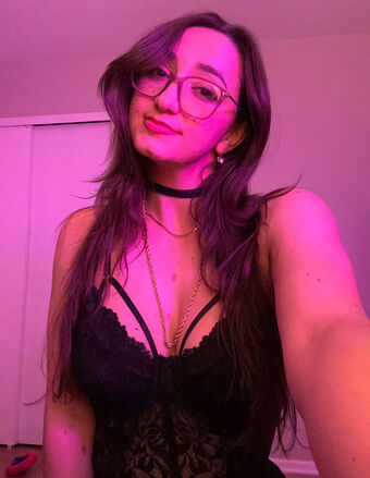 Ninou Голи Изтичания OnlyFans Снимки 5