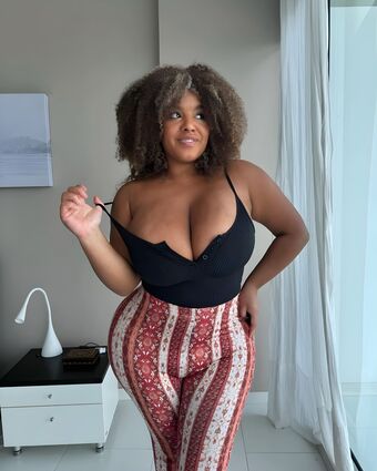 Nylagreen Голи Изтичания OnlyFans Снимки 3