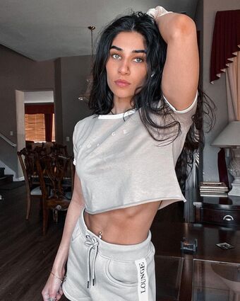 Nylawho Голи Изтичания OnlyFans Снимки 1