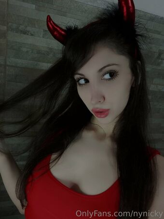 nynicky Голи Изтичания OnlyFans Снимки 12