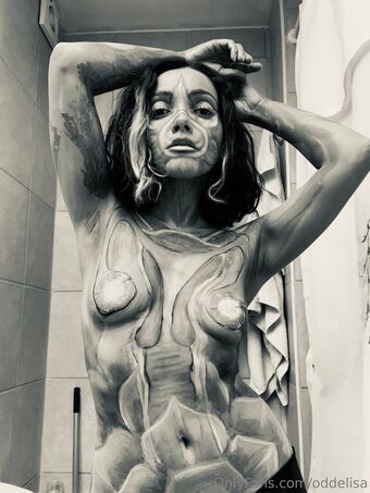 oddelisa Голи Изтичания OnlyFans Снимки 9