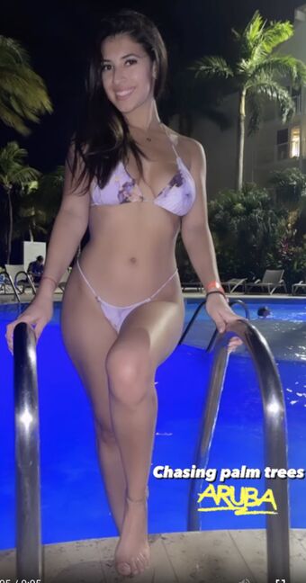 Paulette Голи Изтичания OnlyFans Снимки 7