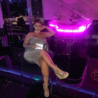 Peaches Голи Изтичания OnlyFans Снимки 7