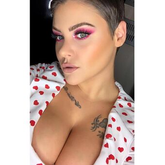 Peaches Голи Изтичания OnlyFans Снимки 20