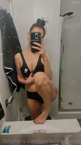 PerfectMonsterr Голи Изтичания OnlyFans Снимки 56