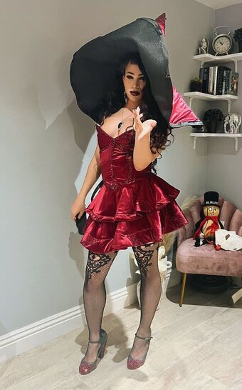 Persephiroth Голи Изтичания OnlyFans Снимки 4