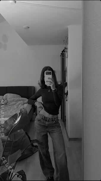 ph1line Голи Изтичания OnlyFans Снимки 4