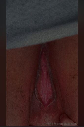 pluspeach Голи Изтичания OnlyFans Снимки 1