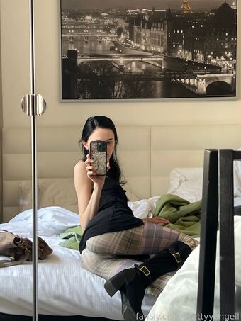 prettyyangell Голи Изтичания OnlyFans Снимки 39