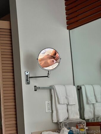 private24 Голи Изтичания OnlyFans Снимки 14