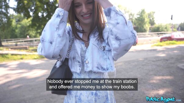 Public Agent Голи Изтичания OnlyFans Снимки 134