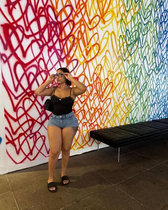 Queen Naija Голи Изтичания OnlyFans Снимки 16