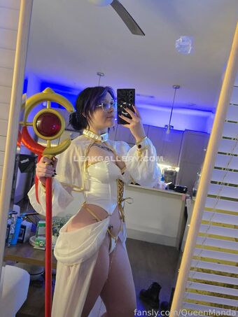Queenmanda Голи Изтичания OnlyFans Снимки 4