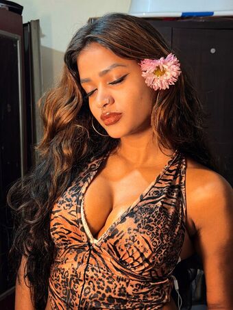 rasleeela Голи Изтичания OnlyFans Снимки 2