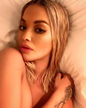 ritaora Голи Изтичания OnlyFans Снимки 19