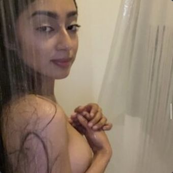 Ritza Голи Изтичания OnlyFans Снимки 10
