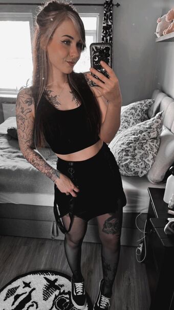 romisu Голи Изтичания OnlyFans Снимки 35