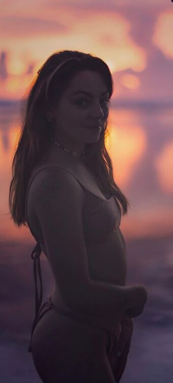 Roxane ASMR
