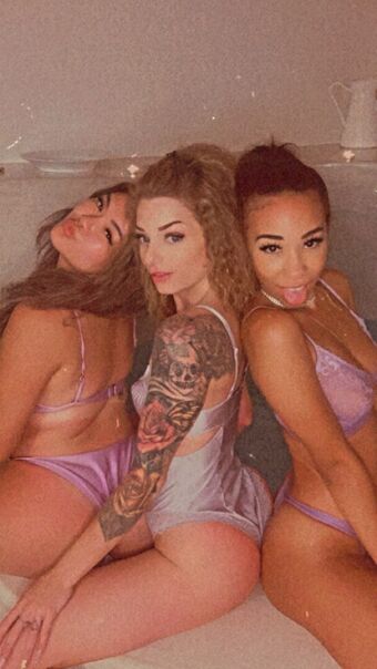 Roxy Ryder Голи Изтичания OnlyFans Снимки 22