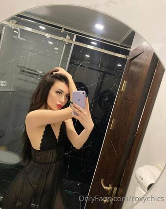 roxychics Голи Изтичания OnlyFans Снимки 13