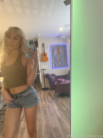 royouknow Голи Изтичания OnlyFans Снимки 5