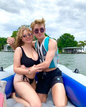 Ruby P Голи Изтичания OnlyFans Снимки 4