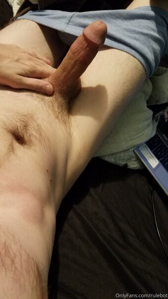 rulebot Голи Изтичания OnlyFans Снимки 3