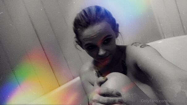 sableann Голи Изтичания OnlyFans Снимки 3