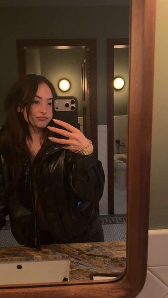 Sakura Shymko Голи Изтичания OnlyFans Снимки 146