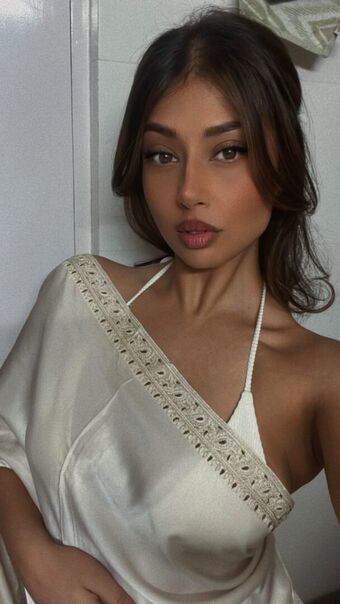 Sameea Bangera Голи Изтичания OnlyFans Снимки 10