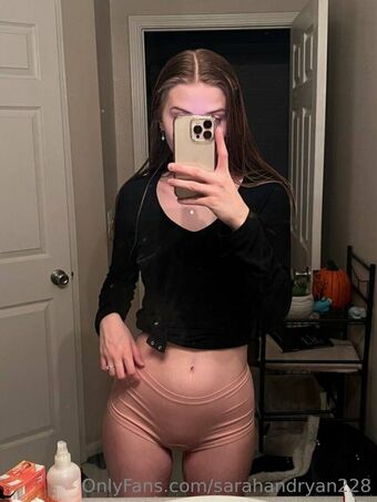 sarahandryan228 Голи Изтичания OnlyFans Снимки 38