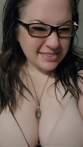 sassyshortstack Голи Изтичания OnlyFans Снимки 1