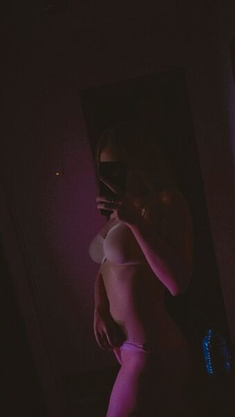 Selfika Голи Изтичания OnlyFans Снимки 20