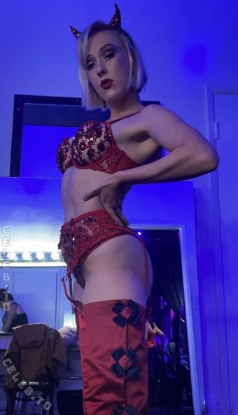 Setty Mois Голи Изтичания OnlyFans Снимки 23
