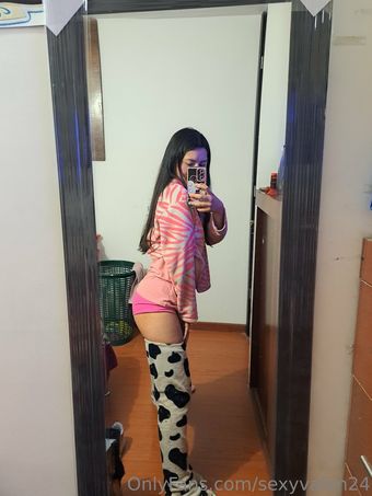 sexyvalen24