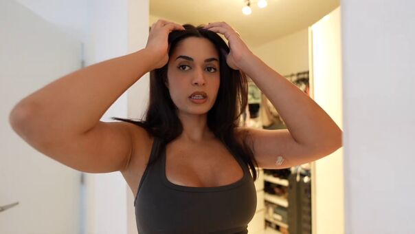 Shirin Azami Голи Изтичания OnlyFans Снимки 659