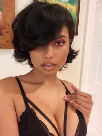 Sin.xia Голи Изтичания OnlyFans Снимки 16
