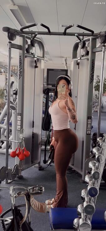 Sinarwtz Голи Изтичания OnlyFans Снимки 43