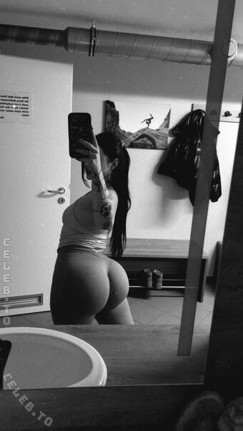 Sinarwtz Голи Изтичания OnlyFans Снимки 48