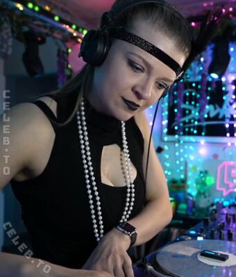 Sintica Голи Изтичания OnlyFans Снимки 66