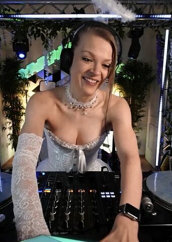 Sintica Голи Изтичания OnlyFans Снимки 69