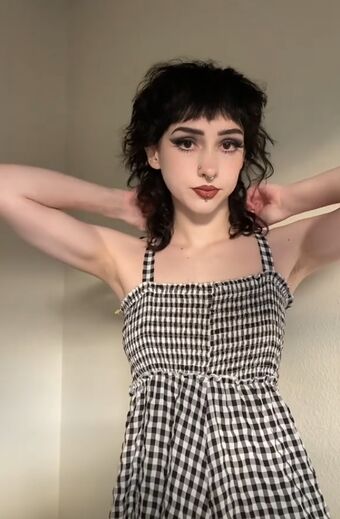 smallwoundedfawn Голи Изтичания OnlyFans Снимки 13