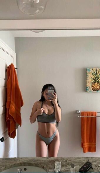Sofia Cola Голи Изтичания OnlyFans Снимки 6