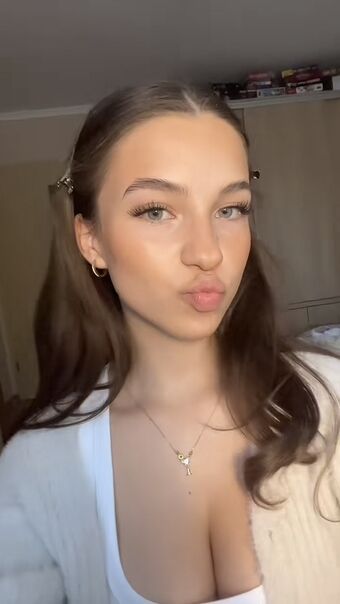 Sofia Pop