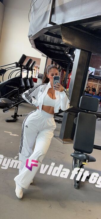 Sofia Yunes Голи Изтичания OnlyFans Снимки 114