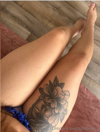 sofialuckyy Голи Изтичания OnlyFans Снимки 9