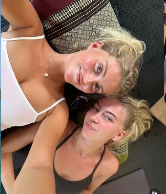 Sofie Houman Голи Изтичания OnlyFans Снимки 10